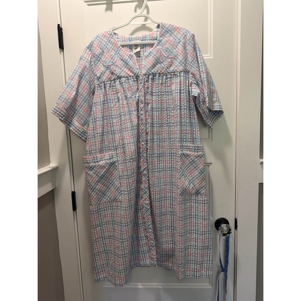 Simply Basic 2XL Seersucker Duster Housecoat Snap Front Butterfly Embroidery 2X